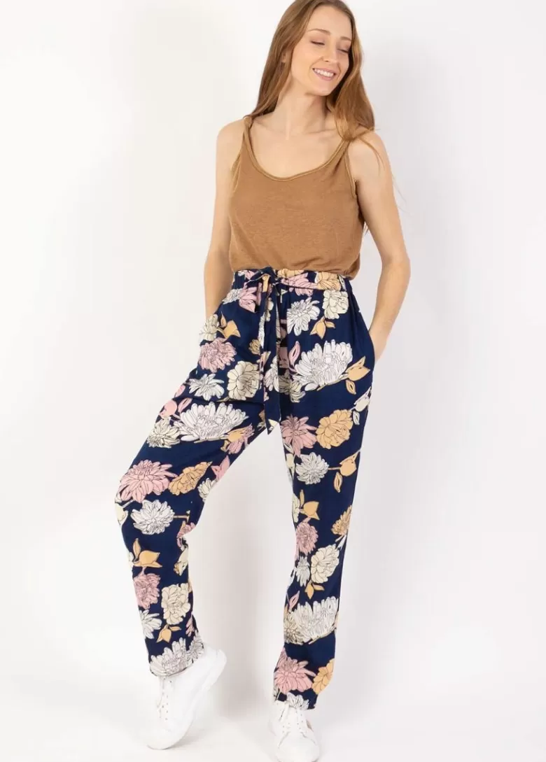 Pantalons Et Sarouels*Coton Du Monde Pantalon casual CHARLY imprimé fleuri bleu marine Blossom